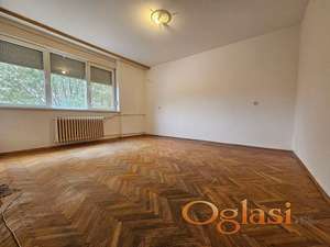 Novi Sad, Stari grad, stan na lokaciji koja je retko u ponudi